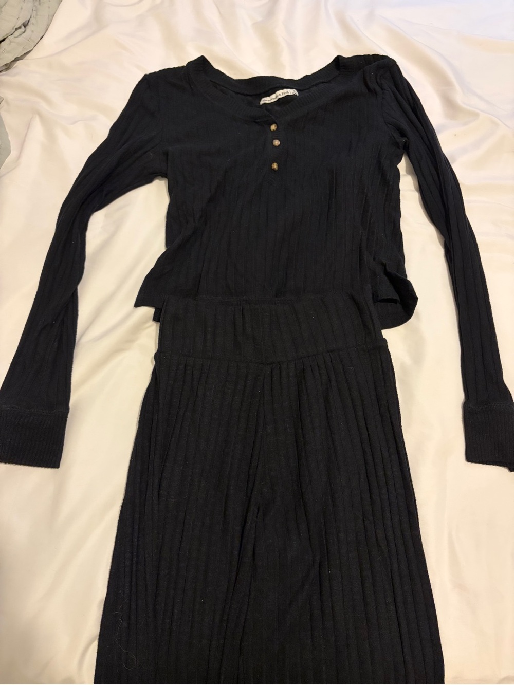 Abercrombie Black Ribbed Knit Three-Piece Loungewear Set